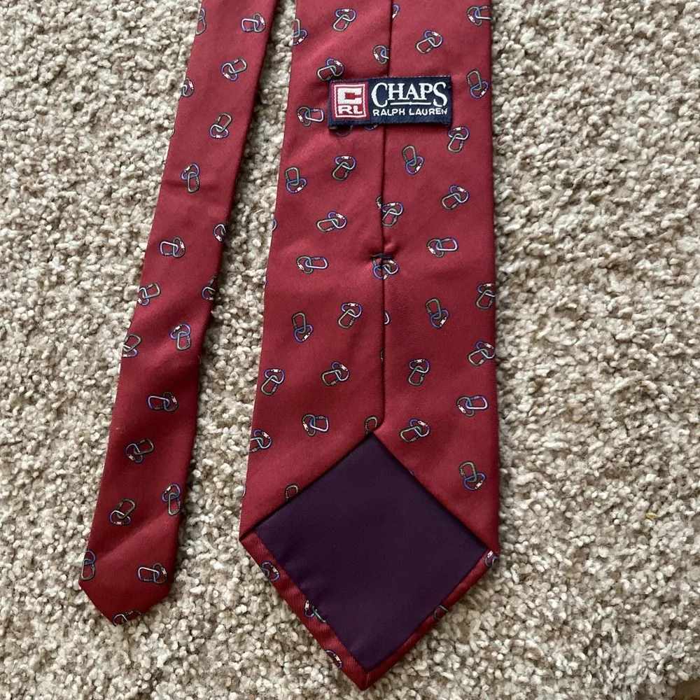 Vintage Chaps Ralph Lauren Red Tie Carabiner Print Novelty Silk Necktie Y2K 90s